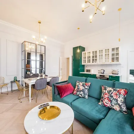 Apartment Deluxe Old Town Sw. Krzyza Wawelofts Krakau