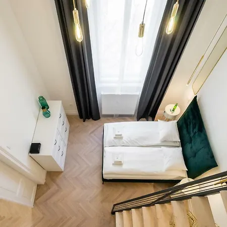 Apartmán Deluxe Old Town Sw. Krzyza Wawelofts *