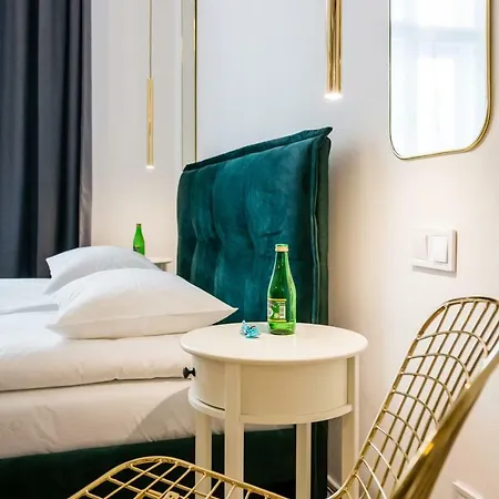 Deluxe Old Town Sw. Krzyza Wawelofts Apartmán *