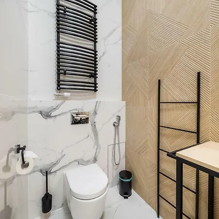 Deluxe Old Town Sw. Krzyza Wawelofts * Krakov