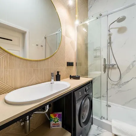 Deluxe Old Town Sw. Krzyza Wawelofts *