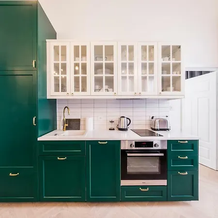 Deluxe Old Town Sw. Krzyza Wawelofts Krakov