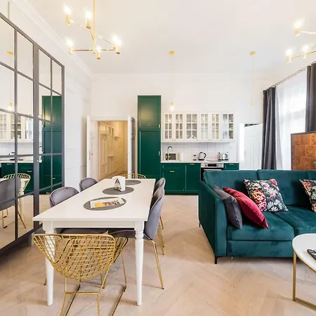 Apartment Deluxe Old Town Sw. Krzyza Wawelofts Krakau
